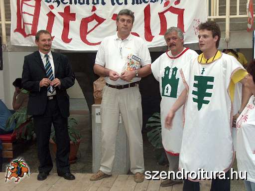 2-vitezlo-tura-valogatas-242.jpg