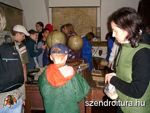 szkgy-012.JPG