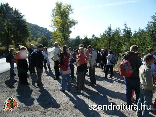 V-szendro-korul-gyalogszerrel-011.JPG