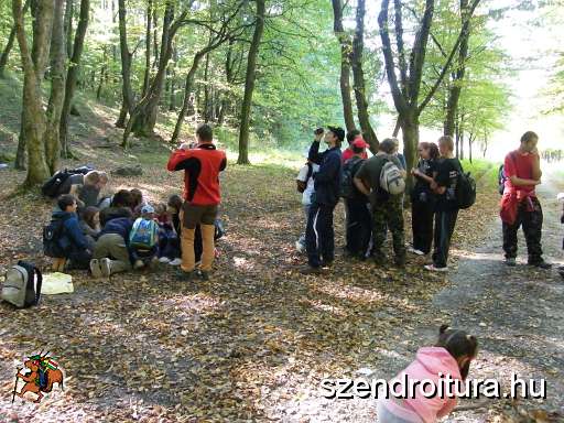 V-szendro-korul-gyalogszerrel-022.jpg
