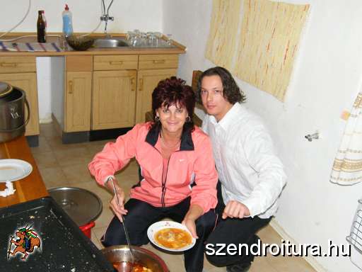 V-szendro-korul-gyalogszerrel-028.JPG