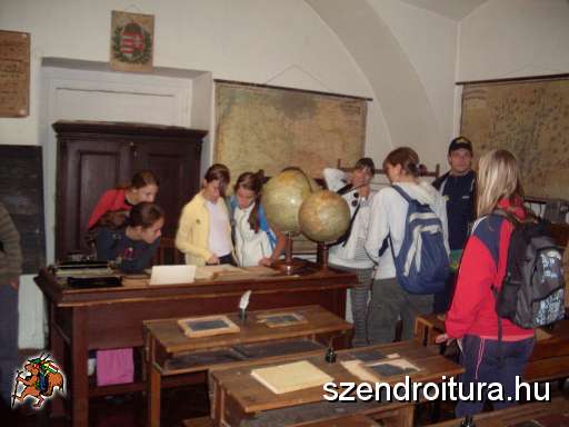 V-szendro-korul-gyalogszerrel-09.jpg