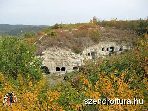 Barlanglakasok.jpg