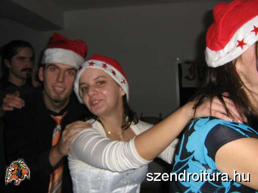 20091205-batyus-bal-szendro-045.jpg