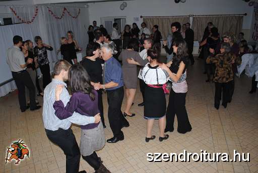 batyus-bal-2011-13.JPG
