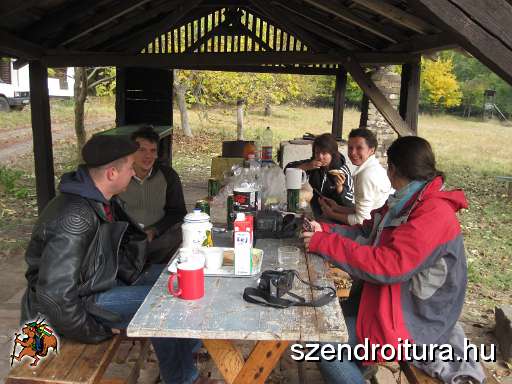 8-Hidegkuti-turistahaz-Matrakeresztes-20111028.jpg