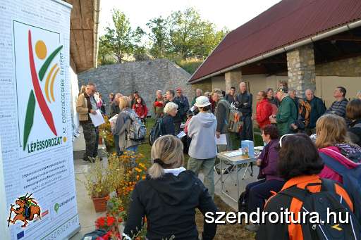Szkgy-2012-100.jpg