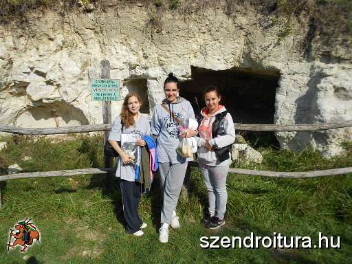 101_Less_Nandor_TT.jpg