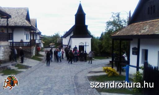 201704_varbaratokkal_kirandultunk_101.JPG