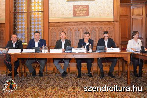 201712_szvsk_kituntetese_5proba_dijatado_100.JPG